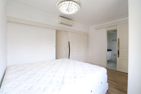 Apartamento à venda com 140m², 3 quartos e 3 vagasSuíte 3