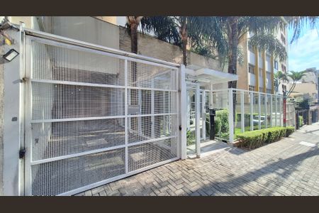 Apartamento à venda com 140m², 3 quartos e 3 vagasFachada