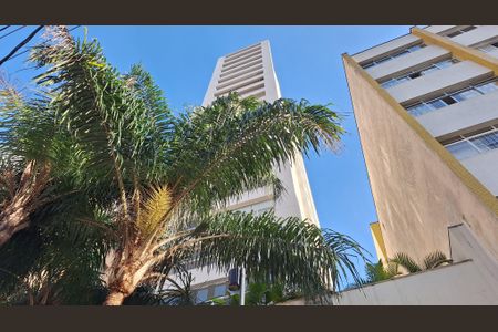 Apartamento à venda com 140m², 3 quartos e 3 vagasFachada
