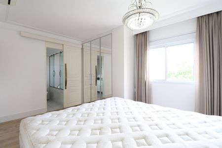 Apartamento à venda com 140m², 3 quartos e 3 vagasSuíte 3