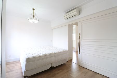 Apartamento à venda com 140m², 3 quartos e 3 vagasSuíte 3