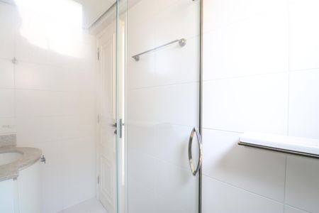 Apartamento à venda com 140m², 3 quartos e 3 vagasBanheiro da Suíte 2