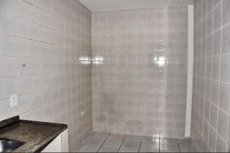 Casa para alugar com 31m², 1 quarto e sem vaga Casa para alugar com 31m², 1 quarto e sem vagaDetalhe - Cozinha