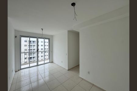 Sala de apartamento à venda com 2 quartos, 54m² em Barra Olímpica, Rio de Janeiro