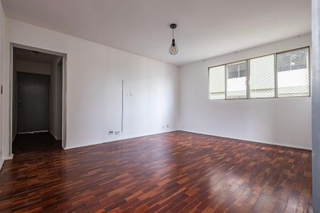Sala de apartamento para alugar com 2 quartos, 84m² em Paraíso, São Paulo