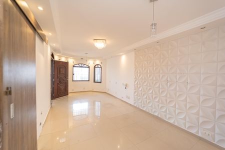 Sala de casa à venda com 4 quartos, 230m² em Cidade Líder, São Paulo