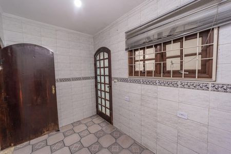 Casa à venda com 230m², 4 quartos e 4 vagas Casa à venda com 230m², 4 quartos e 4 vagasÁrea de Serviço