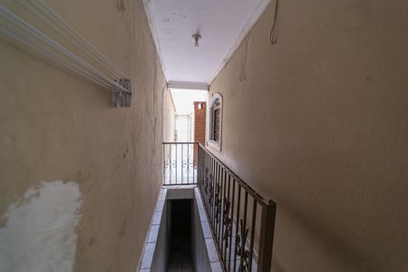 Casa à venda com 230m², 4 quartos e 4 vagas Casa à venda com 230m², 4 quartos e 4 vagasCorredor