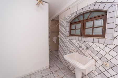 Casa à venda com 230m², 4 quartos e 4 vagas Casa à venda com 230m², 4 quartos e 4 vagasÁrea de Serviço