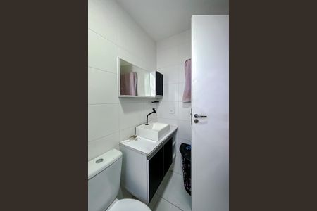 Apartamento à venda com 28m², 1 quarto e sem vaga Apartamento à venda com 28m², 1 quarto e sem vagaBanheiro da Suíte