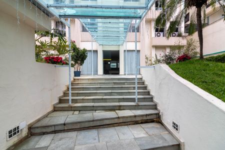 Apartamento à venda com 51m², 1 quarto e 1 vagaEntrada