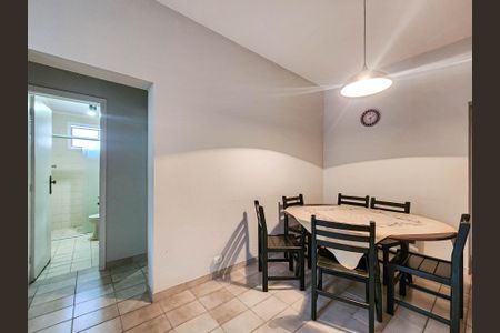 Sala de apartamento para alugar com 2 quartos, 86m² em Embaré, Santos