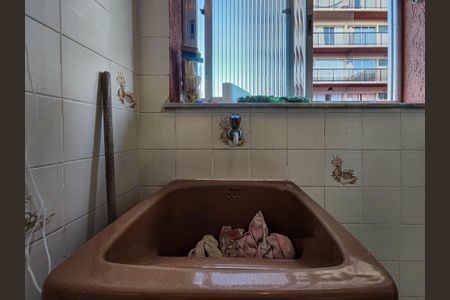 Apartamento para alugar com 86m², 2 quartos e 2 vagasDetalhe da area de serviço