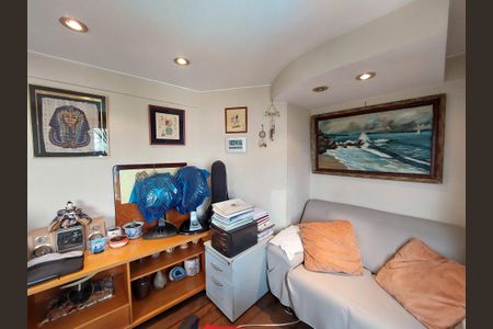 Apartamento à venda com 70m², 3 quartos e 2 vagas Apartamento à venda com 70m², 3 quartos e 2 vagasQuarto integrado
