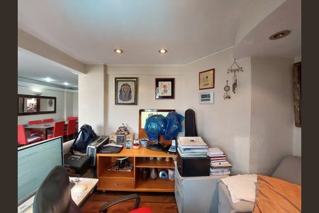 Apartamento à venda com 70m², 3 quartos e 2 vagas Apartamento à venda com 70m², 3 quartos e 2 vagasQuarto integrado