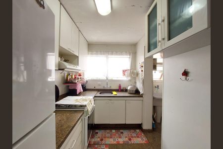 Apartamento à venda com 70m², 3 quartos e 2 vagas Apartamento à venda com 70m², 3 quartos e 2 vagasCozinha