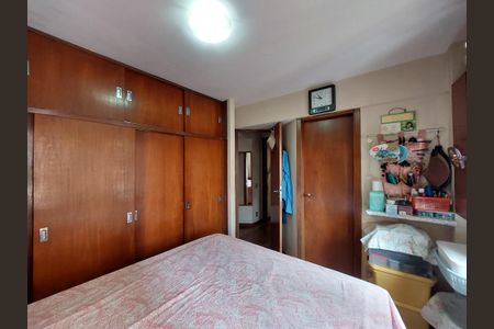 Apartamento à venda com 70m², 3 quartos e 2 vagas Apartamento à venda com 70m², 3 quartos e 2 vagasQuarto 3 - Suíte