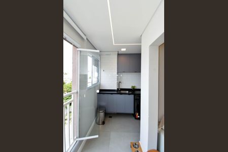 Varanda da Sala de apartamento à venda com 2 quartos, 52m² em Vila Galvão, Guarulhos