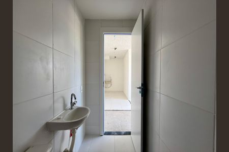 Apartamento à venda com 32m², 2 quartos e sem vagaBanheiro 