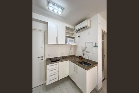 Apartamento à venda com 1 quarto, 28m² em Aclimação, São Paulo