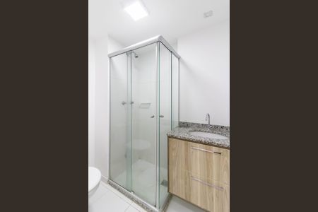 Apartamento para alugar com 71m², 3 quartos e 2 vagasBanheiro 