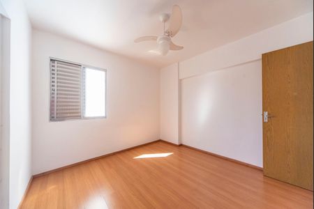 Apartamento à venda com 56m², 2 quartos e 1 vagaQuarto 1