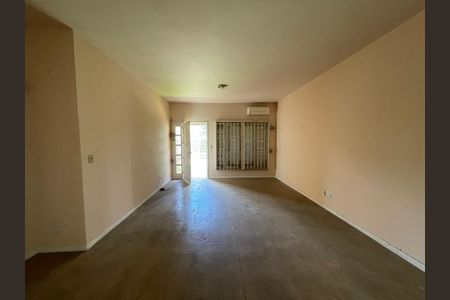 Sala de casa para alugar com 3 quartos, 200m² em São José, São Leopoldo