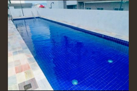 Apartamento à venda com 47m², 2 quartos e 1 vaga Apartamento à venda com 47m², 2 quartos e 1 vagaÁrea comum - Piscina