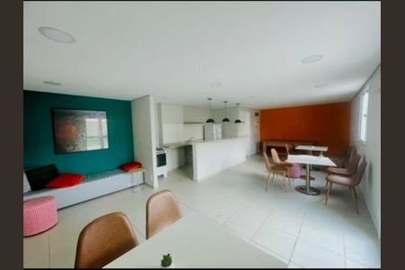 Apartamento à venda com 47m², 2 quartos e 1 vaga Apartamento à venda com 47m², 2 quartos e 1 vagaSalão de Festas