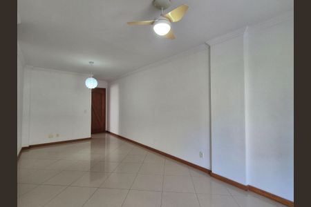 Sala de apartamento para alugar com 3 quartos, 105m² em Recreio dos Bandeirantes, Rio de Janeiro