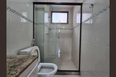 Apartamento à venda com 105m², 3 quartos e 2 vagasBanheiro suite 