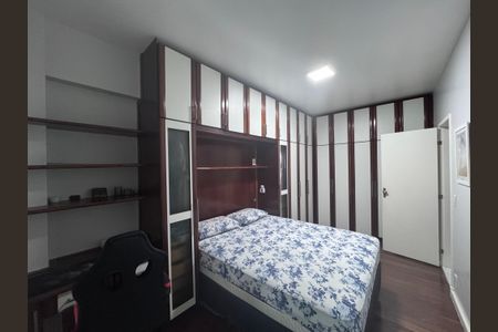 Apartamento à venda com 144m², 4 quartos e 2 vagas Apartamento à venda com 144m², 4 quartos e 2 vagasSuíte