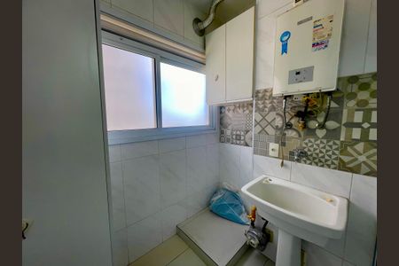 Apartamento para alugar com 64m², 2 quartos e 1 vagaÁrea de Serviço