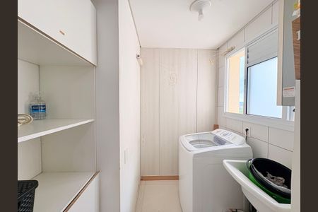 Apartamento à venda com 78m², 2 quartos e 1 vagaÁrea de Serviço