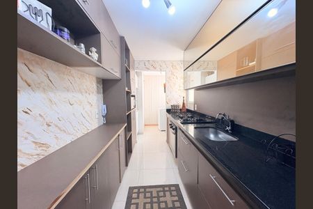 Apartamento à venda com 78m², 2 quartos e 1 vagaCozinha
