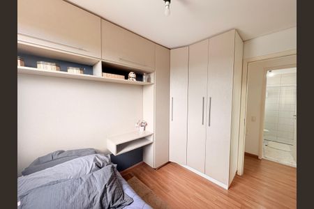 Apartamento à venda com 78m², 2 quartos e 1 vagaQuarto