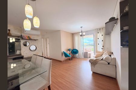 Sala de apartamento à venda com 2 quartos, 78m² em Jardim Ermida I, Jundiaí