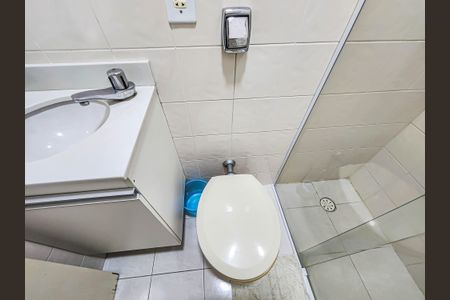 Apartamento para alugar com 86m², 2 quartos e 1 vaga Apartamento para alugar com 86m², 2 quartos e 1 vagaBanheiro da Suíte