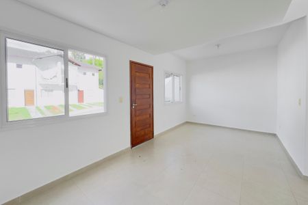 Casa para alugar com 2 quartos, 84m² em Chácaras São José, São José dos Campos