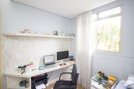 Apartamento à venda com 54m², 2 quartos e 1 vagaQuarto 2