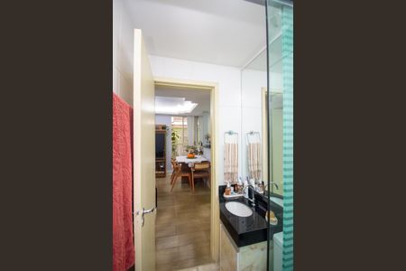 Apartamento à venda com 54m², 2 quartos e 1 vagaBanheiro Social