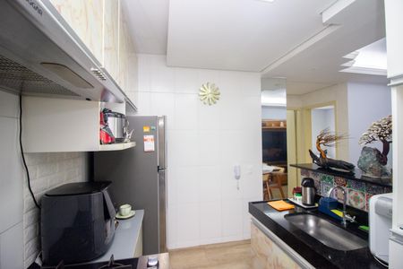 Apartamento à venda com 54m², 2 quartos e 1 vagaCozinha