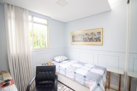 Apartamento à venda com 54m², 2 quartos e 1 vagaQuarto 2