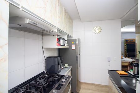 Apartamento à venda com 54m², 2 quartos e 1 vagaCozinha