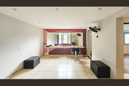 Apartamento à venda com 51m², 2 quartos e 1 vagaÁrea comum 