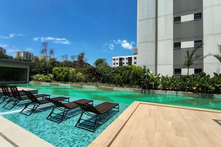 Apartamento à venda com 84m², 2 quartos e 1 vaga Apartamento à venda com 84m², 2 quartos e 1 vagaÁrea comum - Piscina