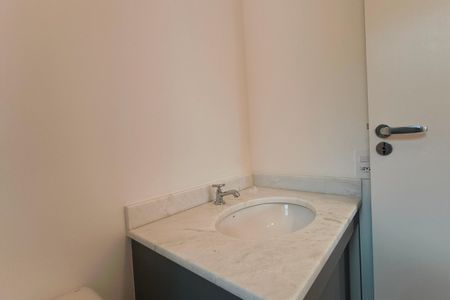 Apartamento à venda com 84m², 2 quartos e 1 vaga Apartamento à venda com 84m², 2 quartos e 1 vagaBanheiro Social
