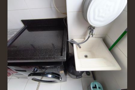 Apartamento para alugar com 40m², 2 quartos e sem vaga Apartamento para alugar com 40m², 2 quartos e sem vagaCozinha e Área de Serviço