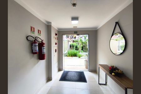 Apartamento para alugar com 40m², 2 quartos e sem vaga Apartamento para alugar com 40m², 2 quartos e sem vagaHall
