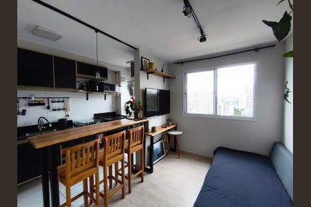 Sala de apartamento para alugar com 2 quartos, 40m² em Cambuci, São Paulo